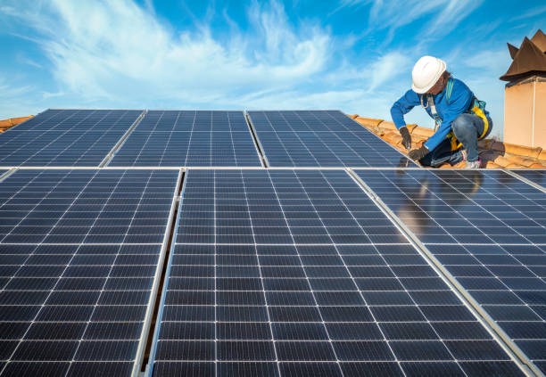 Best Solar Panel Roofing Installation  in St Johns, MI